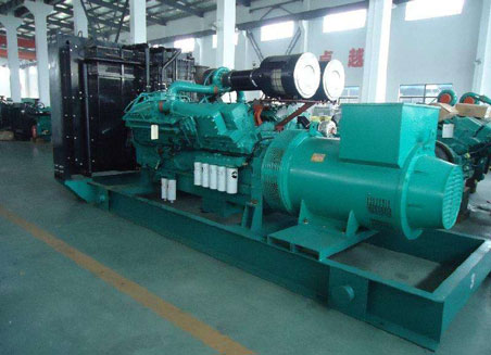 老新镇800kw康明斯柴油发电机组